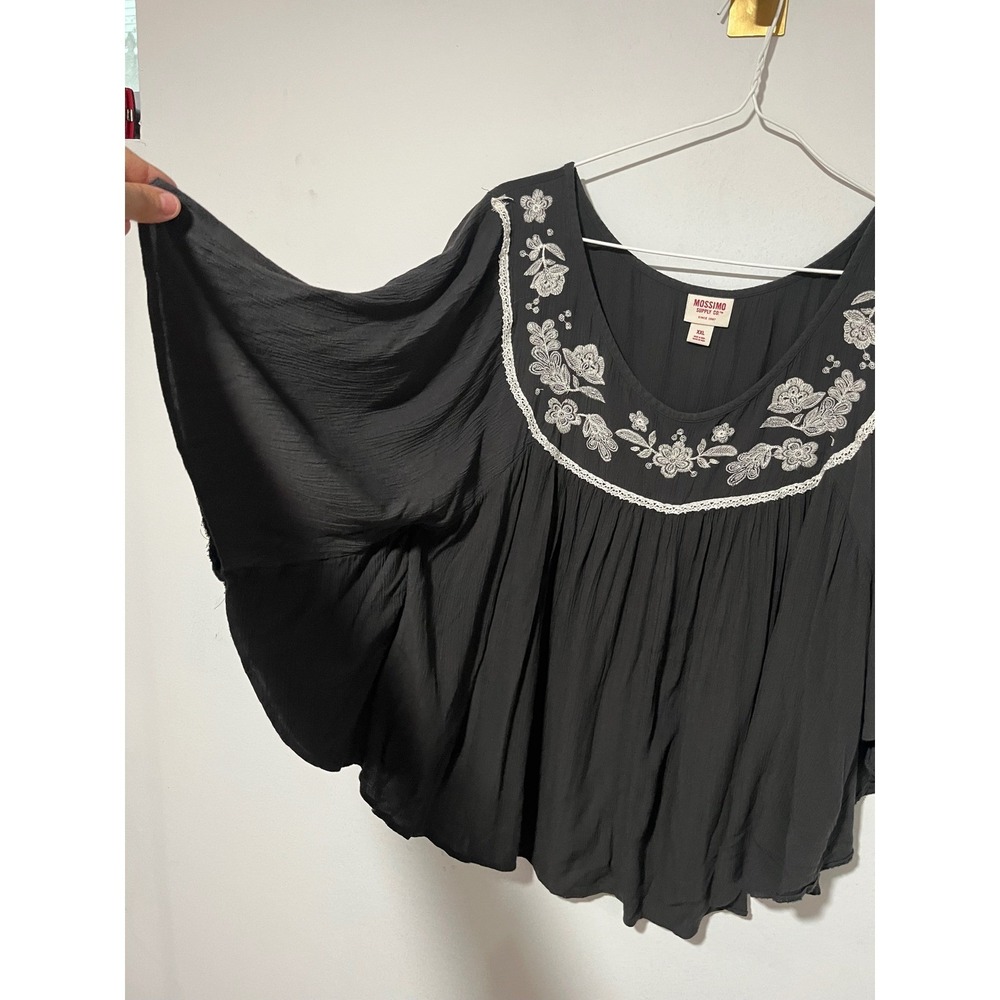 Mossimo Supply Co Womens XXL dark gray Embroidered Boho Grunge Cottagecore top - Picture 3 of 7